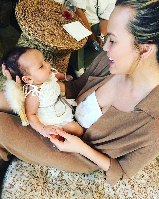 Chrissy Teigen, Daughter Luna